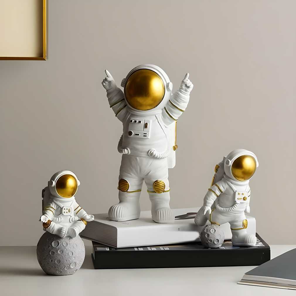 Statue